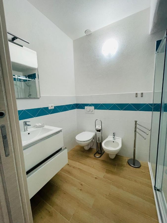 Chrisso Rooms Affittacamere San Teodoro  Kültér fotó